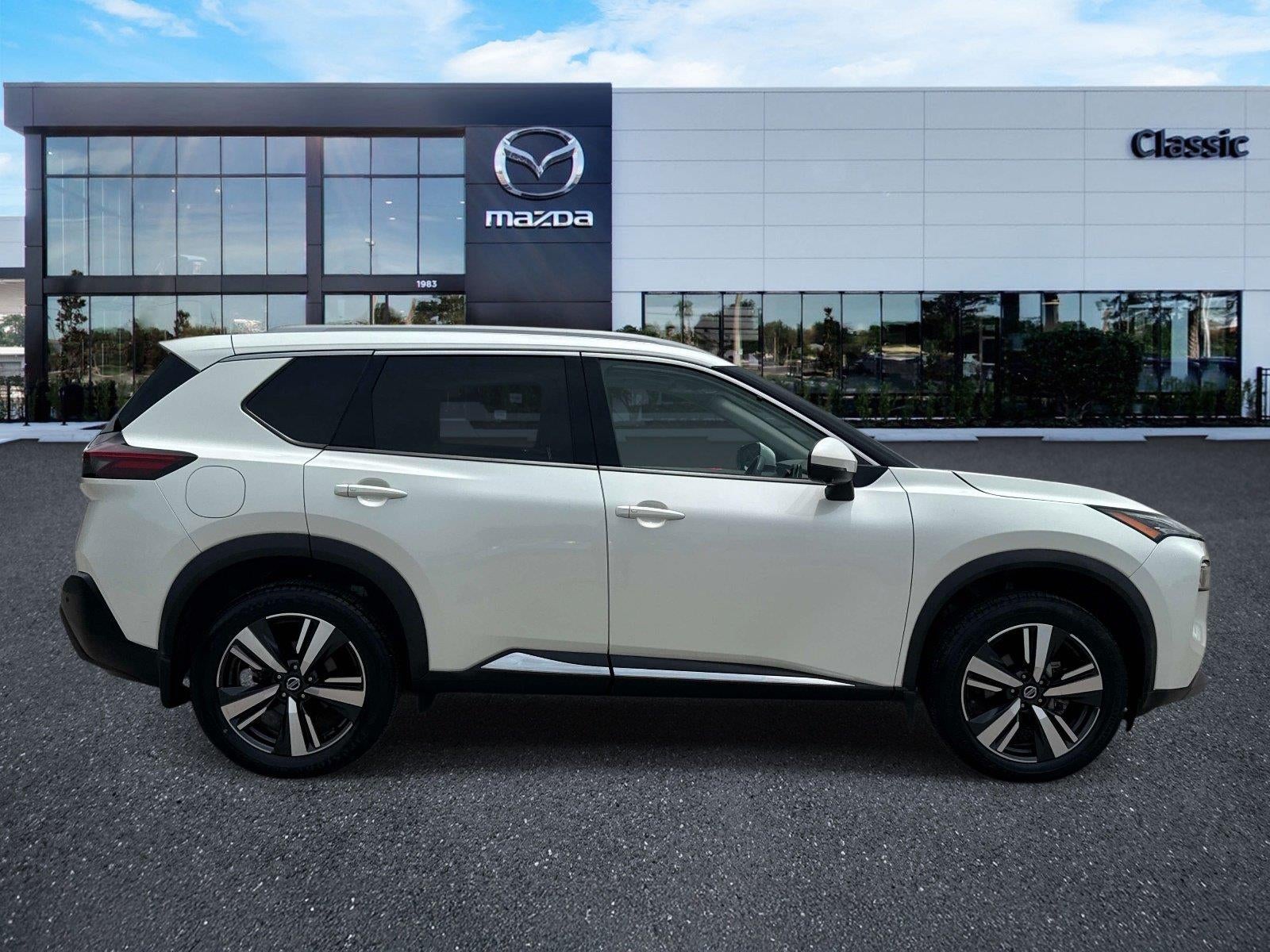 2021 Nissan Rogue SL