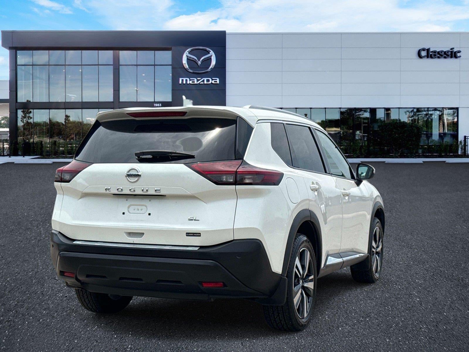 2021 Nissan Rogue SL