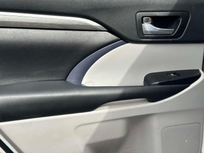 2018 Toyota Highlander Limited Platinum