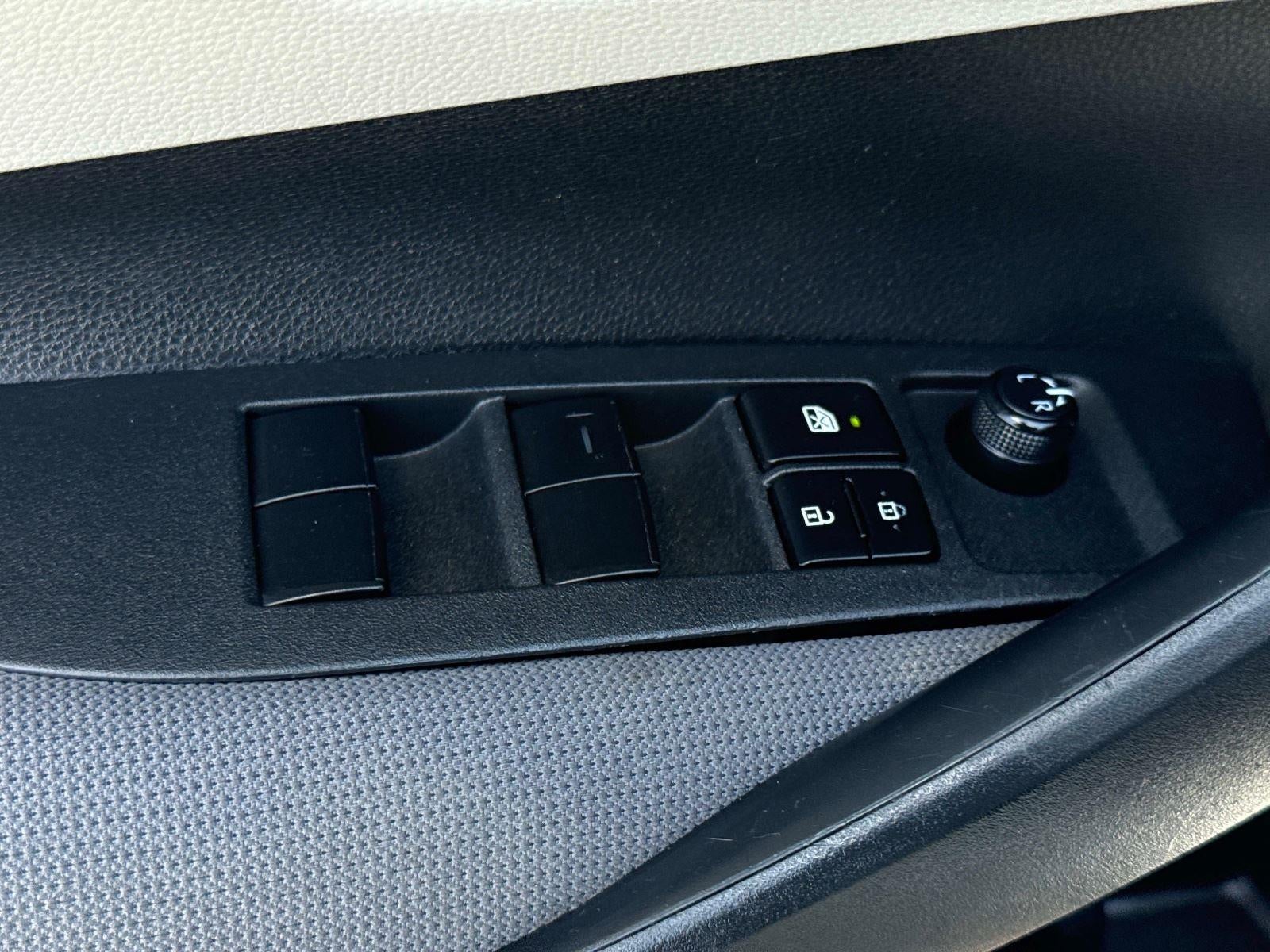 2020 Toyota Corolla L