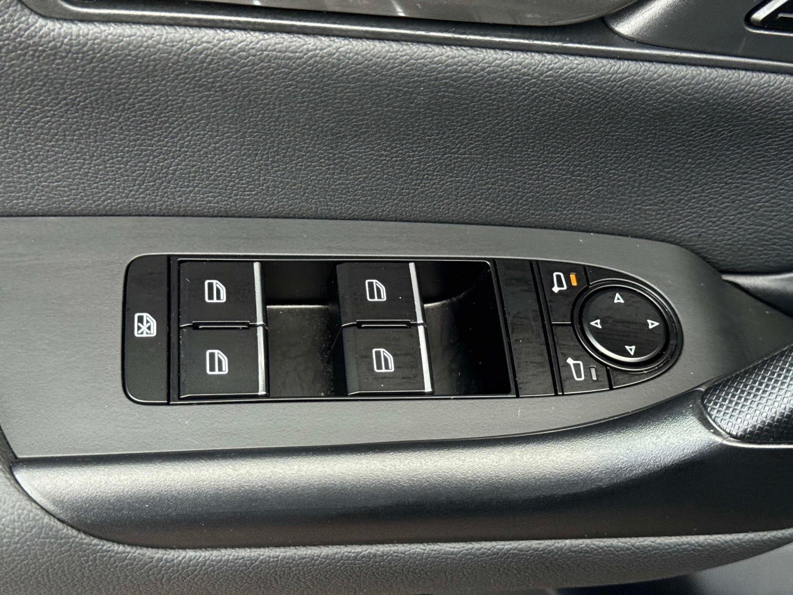 2025 Mazda Mazda CX-50 Hybrid Preferred Package