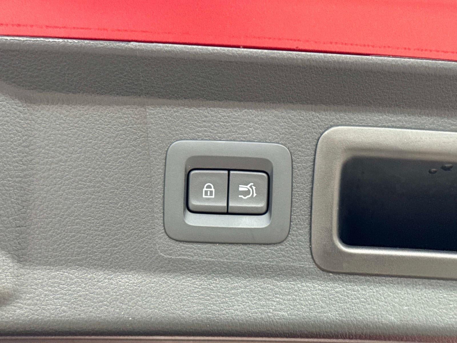 2025 Mazda Mazda CX-50 Hybrid Preferred Package