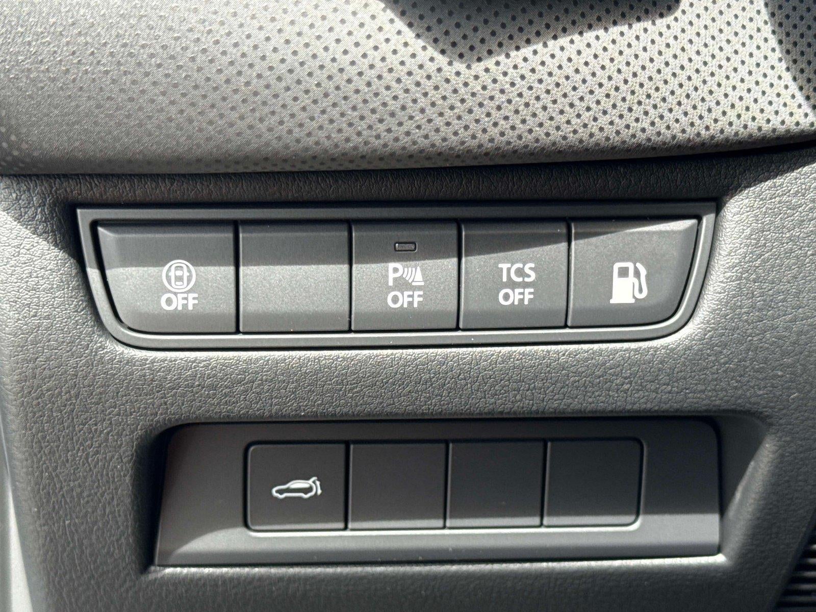 2026 Mazda Mazda CX-50 Hybrid Preferred AWD
