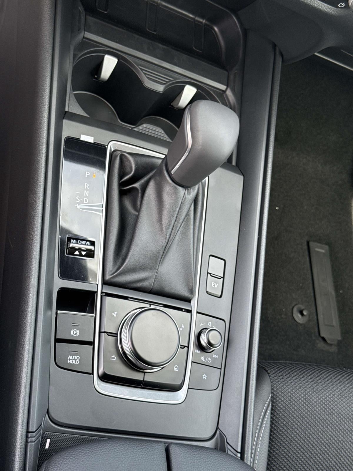 2026 Mazda Mazda CX-50 Hybrid Preferred AWD