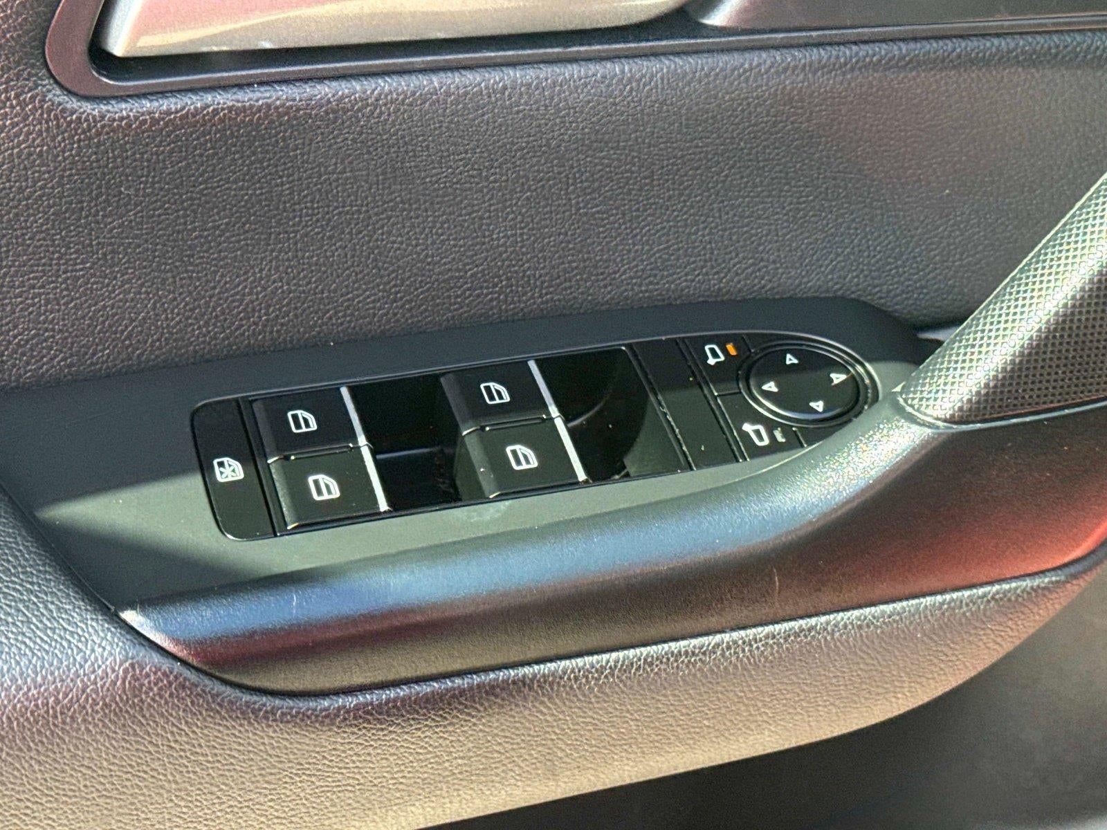 2025 Mazda Mazda CX-50 Hybrid Preferred Package
