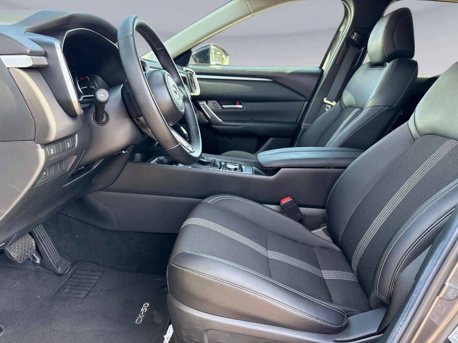 2025 Mazda Mazda CX-50 2.5 S Preferred Package