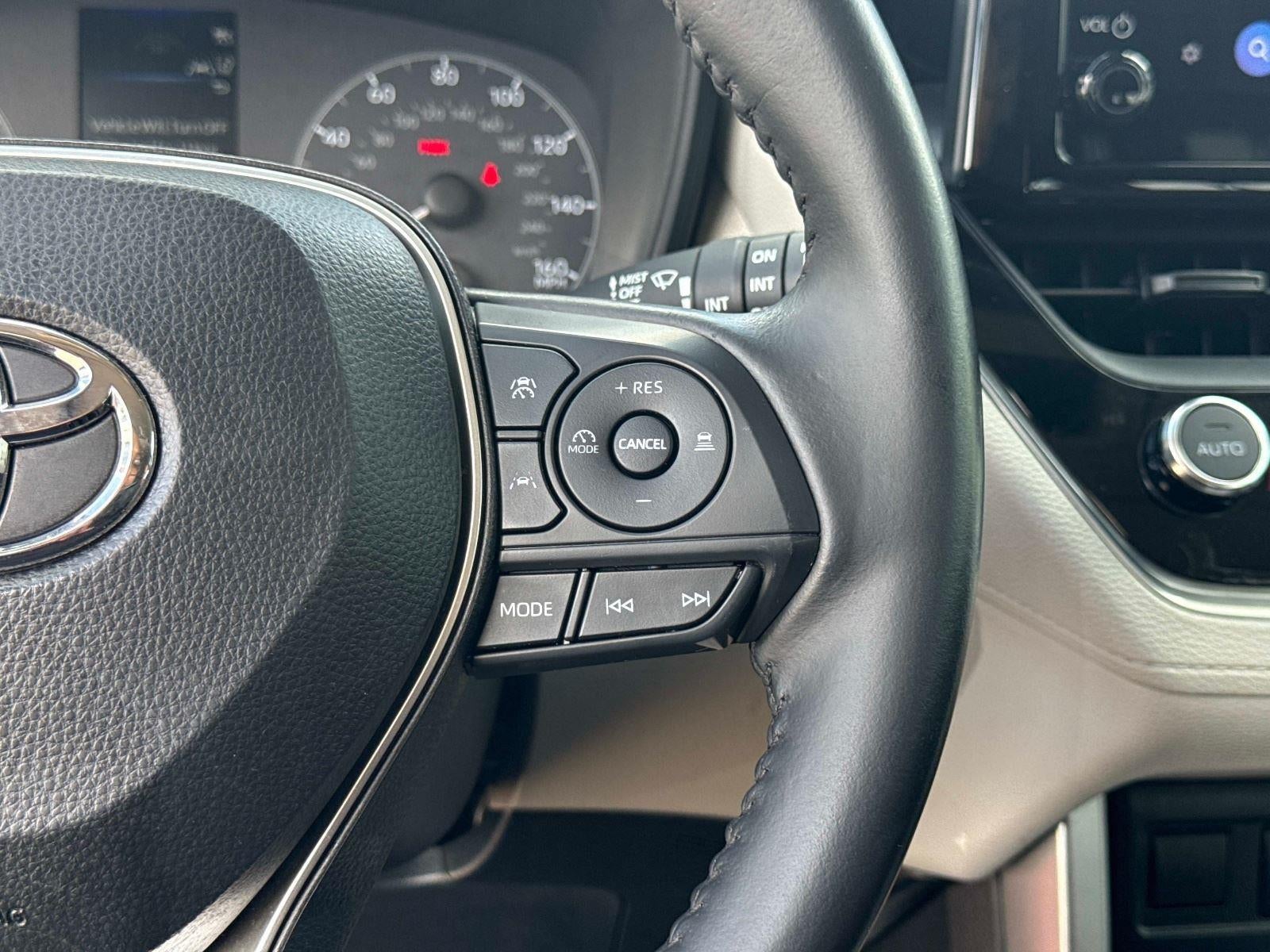 2023 Toyota Corolla Cross Base