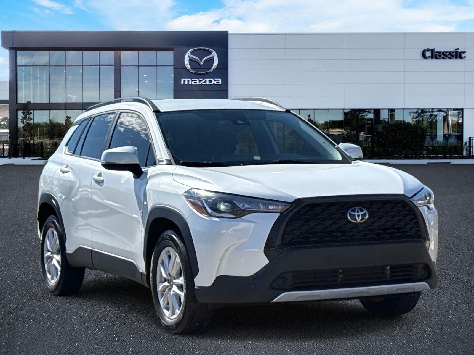 2022 Toyota Corolla Cross LE