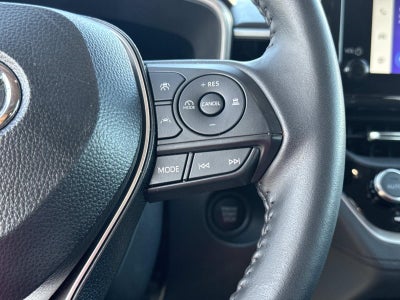 2025 Toyota Corolla Cross XLE