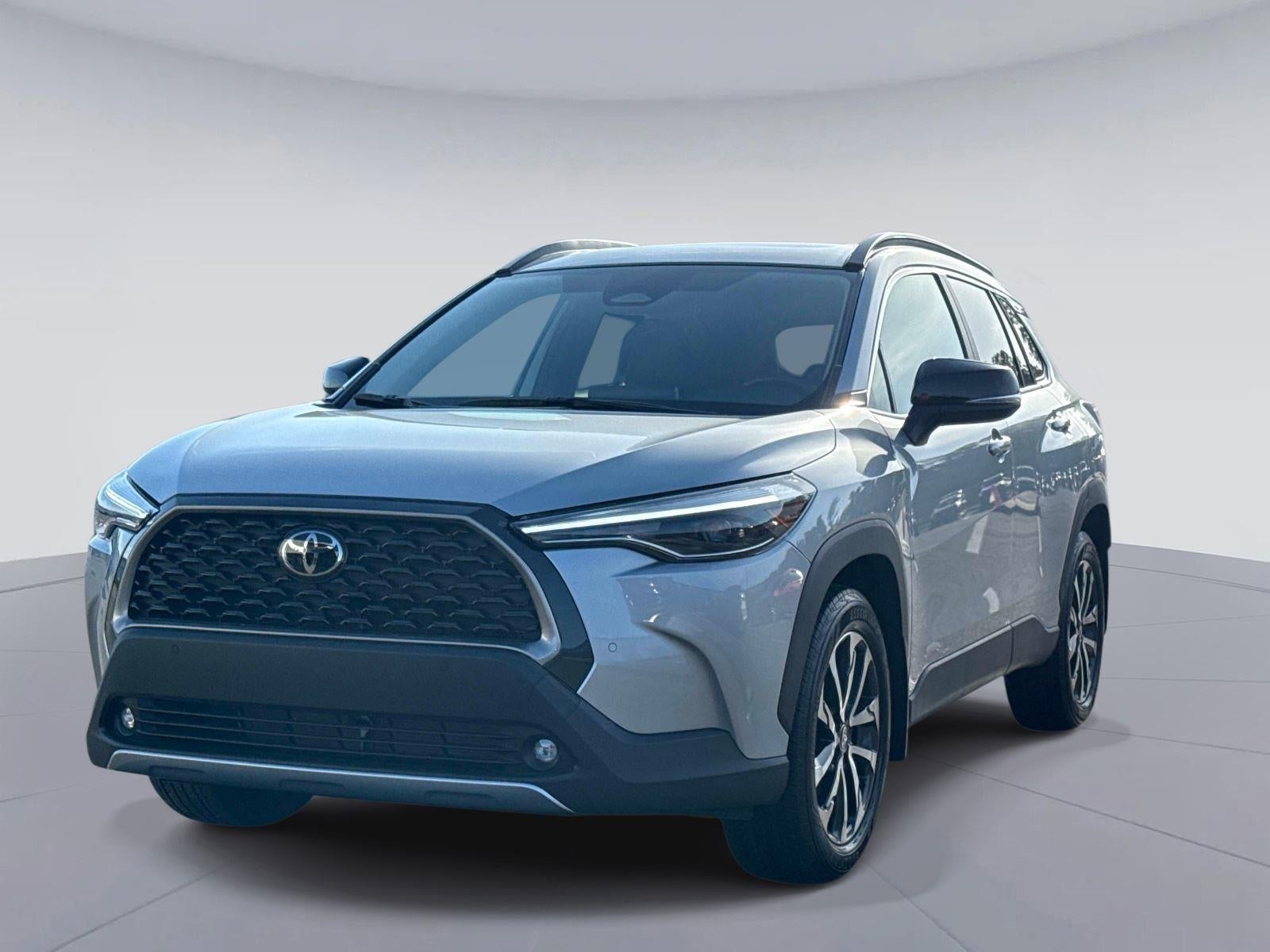 2025 Toyota Corolla Cross XLE