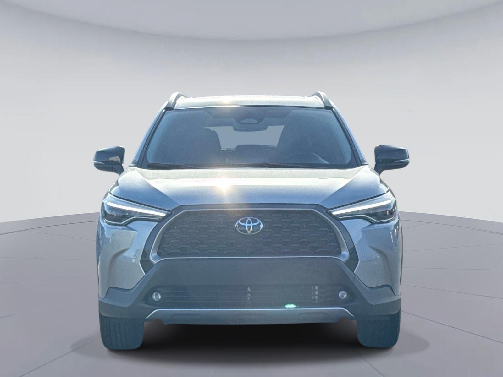 2025 Toyota Corolla Cross XLE