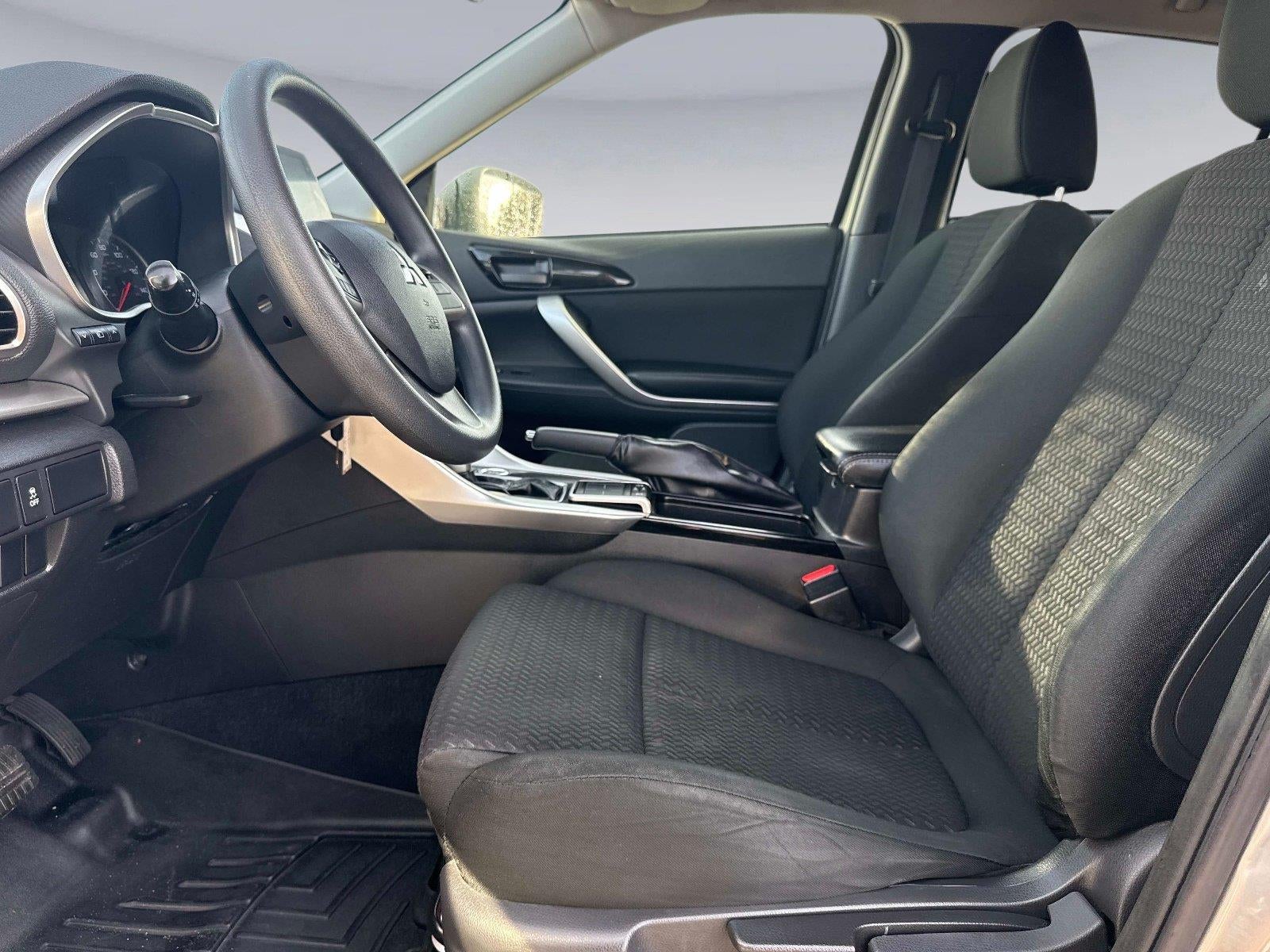 2018 Mitsubishi Eclipse Cross LE