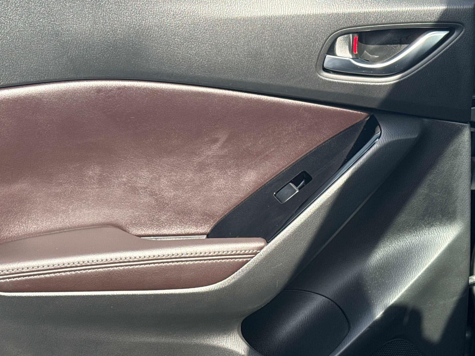 2017 Mazda Mazda3 4-Door Grand Touring