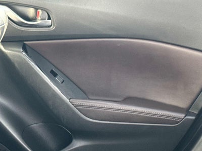 2017 Mazda Mazda3 4-Door Grand Touring