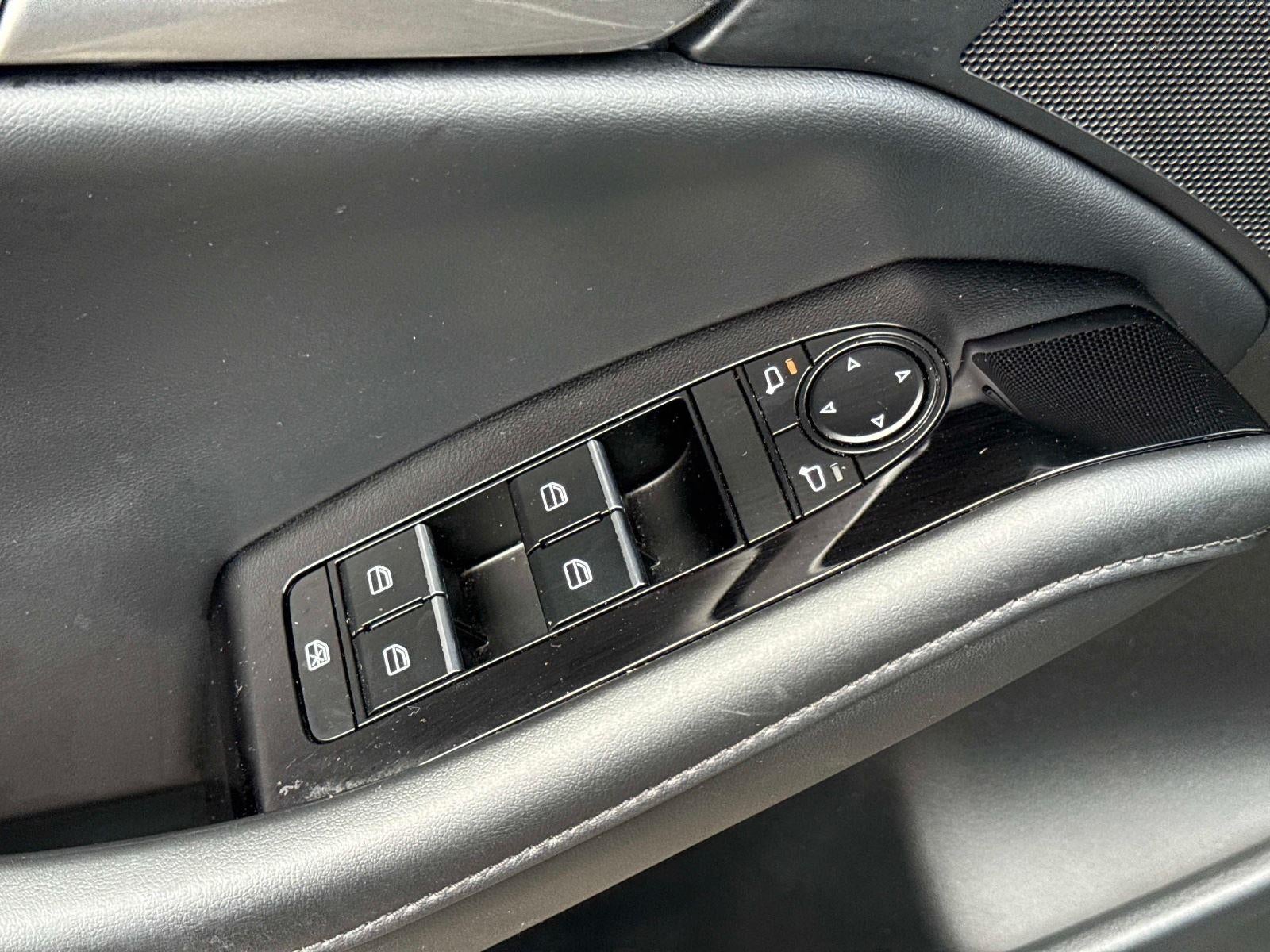 2025 Mazda Mazda3 Sedan 2.5 S Select Sport