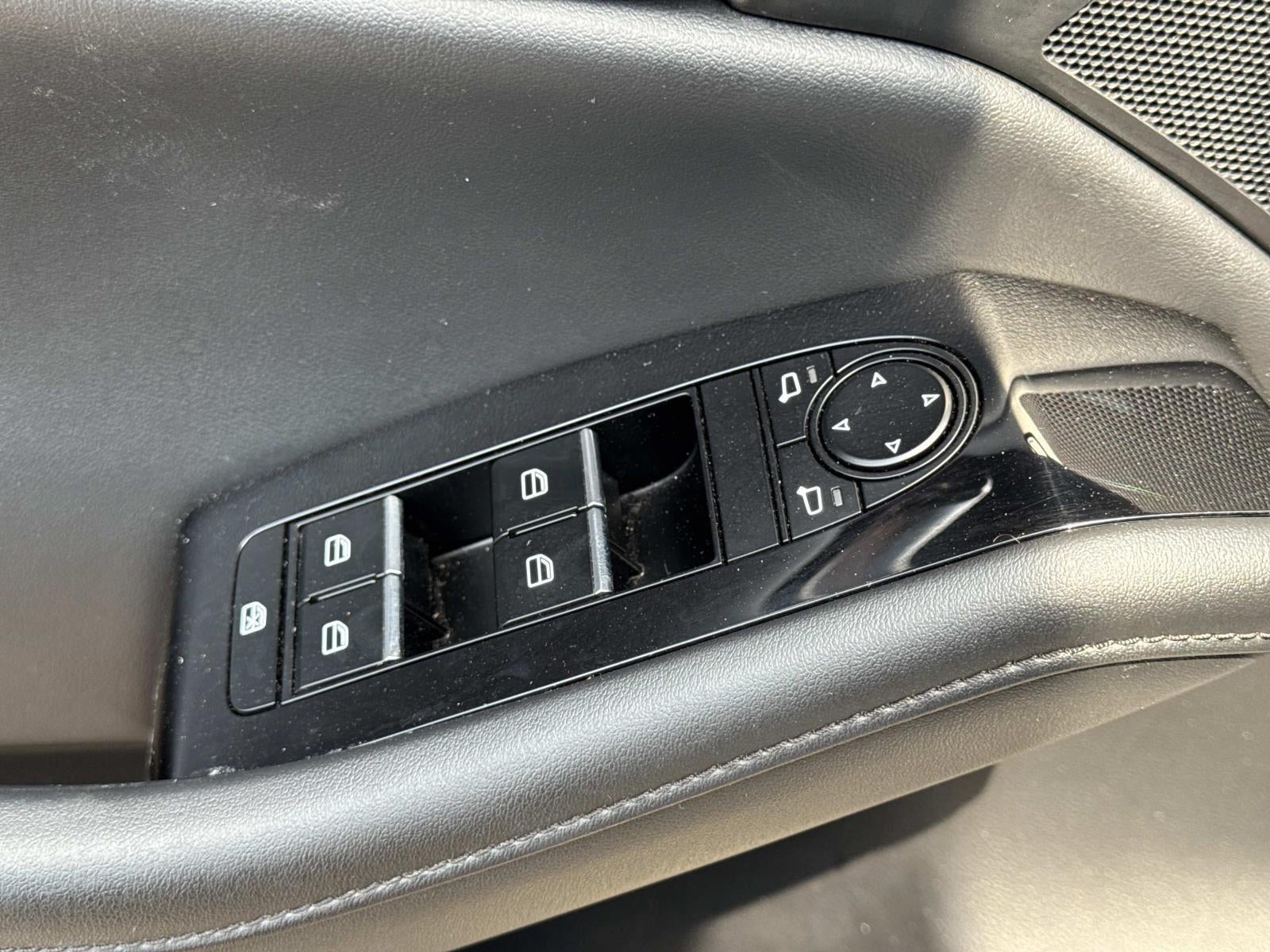 2023 Mazda Mazda3 Hatchback 2.5 S Preferred