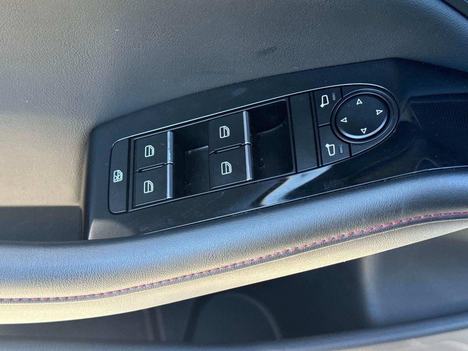 2025 Mazda Mazda3 Sedan 2.5 S Carbon Edition