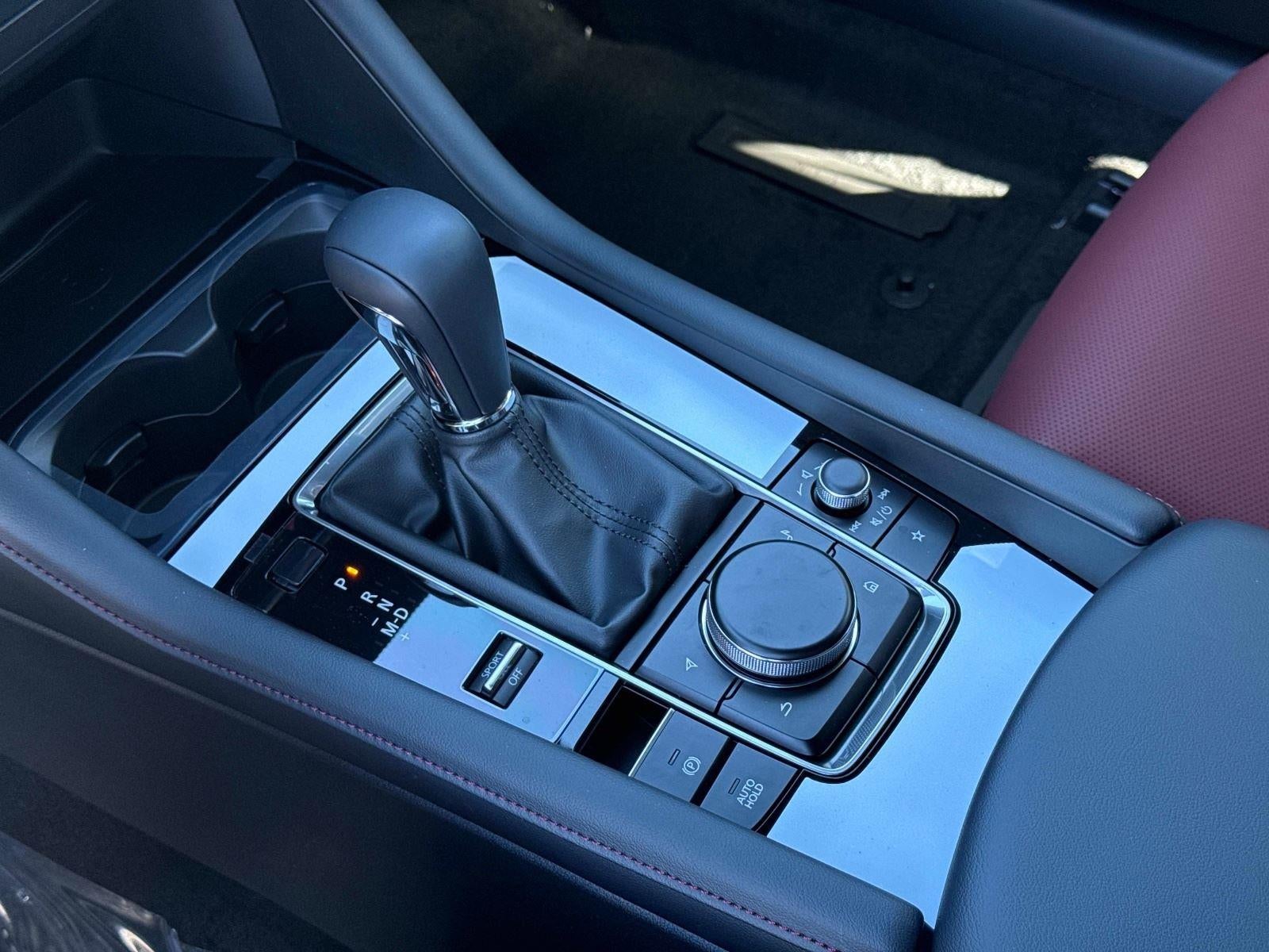 2026 Mazda Mazda3 Hatchback 2.5 S Carbon Edition AWD