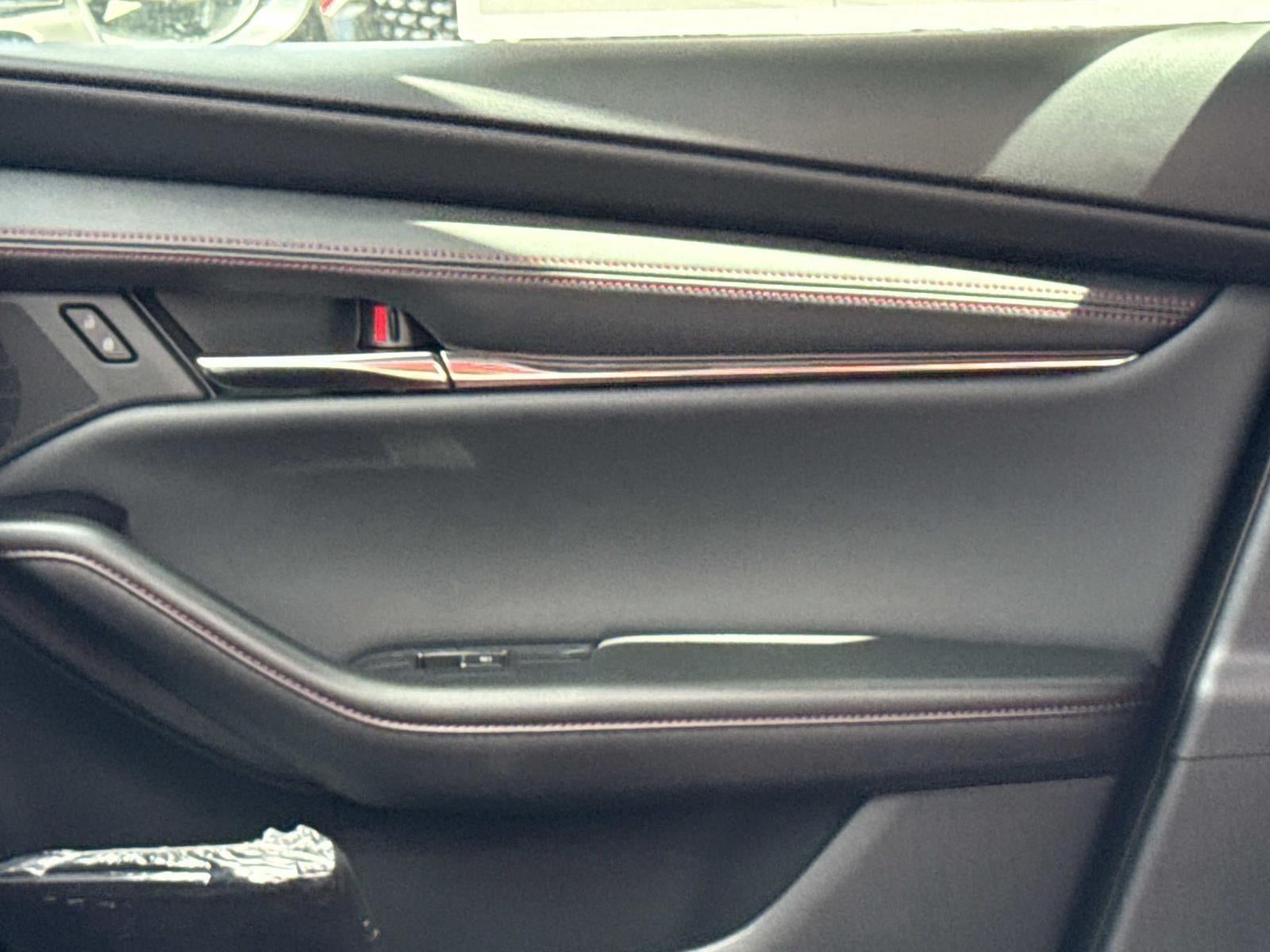 2026 Mazda Mazda3 Hatchback 2.5 S Carbon Edition AWD