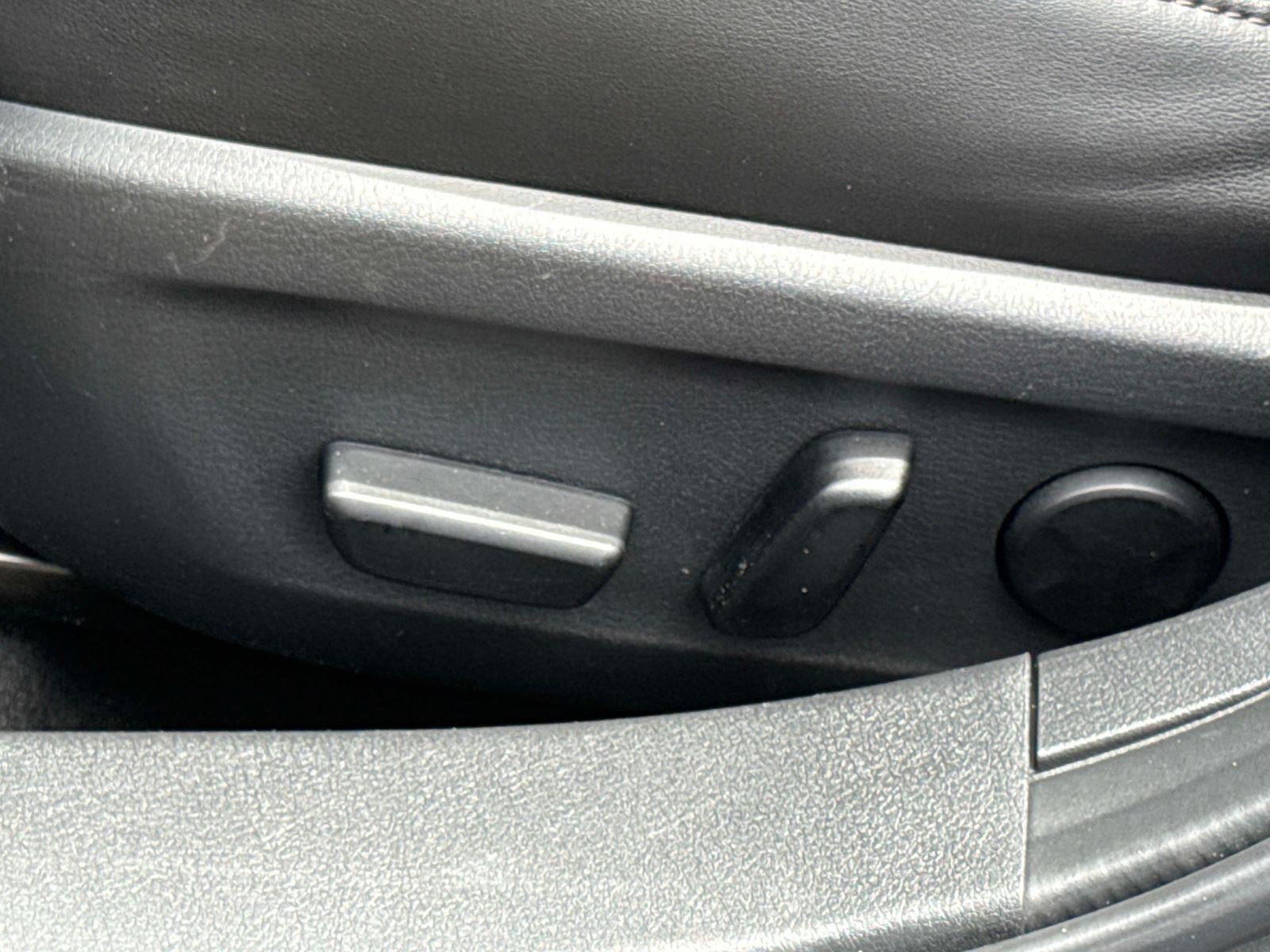 2023 Mazda Mazda3 Hatchback 2.5 S Premium