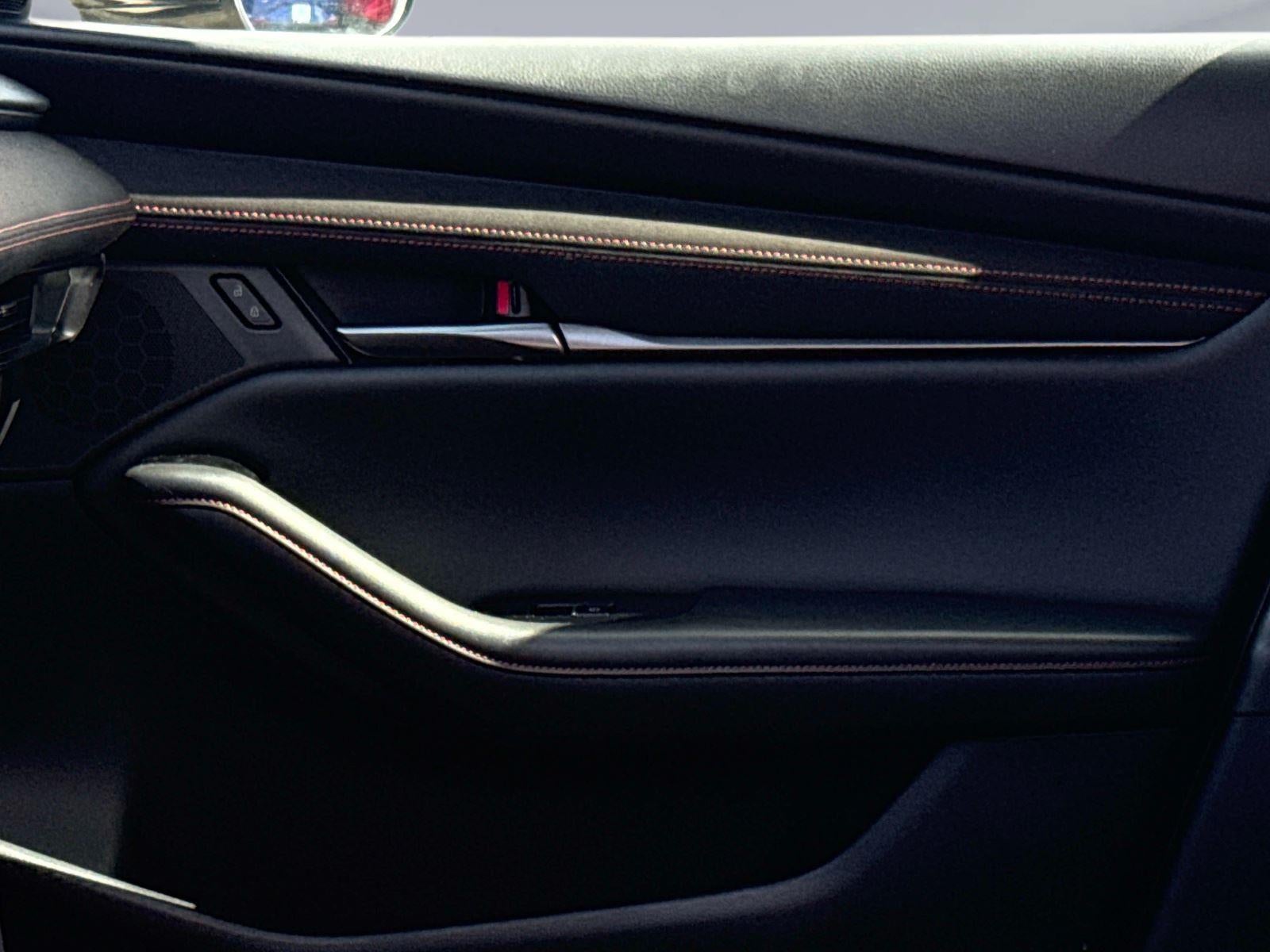 2025 Mazda Mazda3 Hatchback 2.5 Carbon Turbo