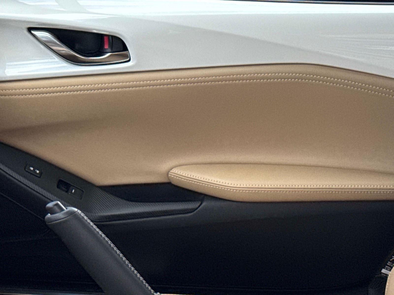 2025 Mazda Mazda MX-5 Miata RF Base