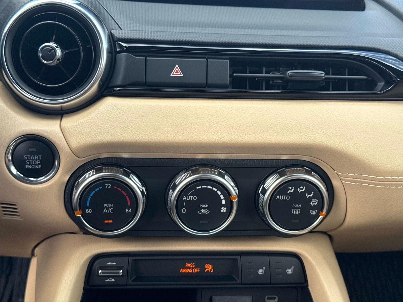 2025 Mazda Mazda MX-5 Miata RF Base