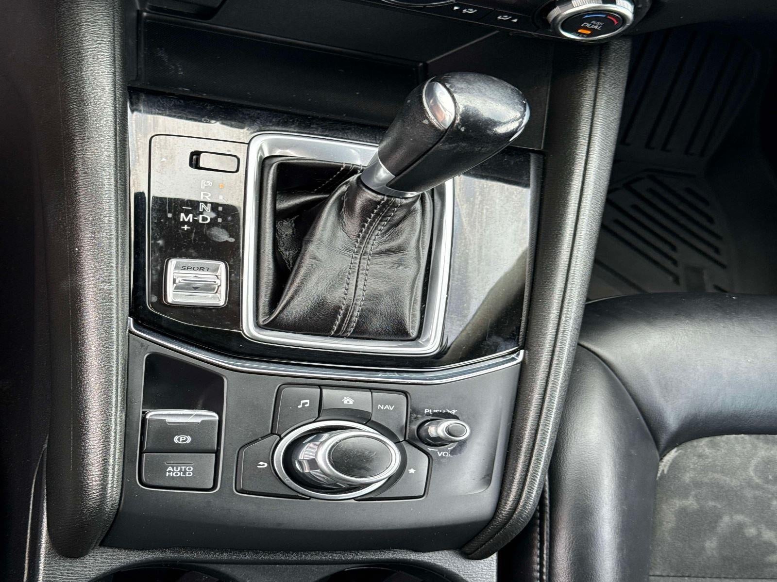 2018 Mazda Mazda CX-5 Touring