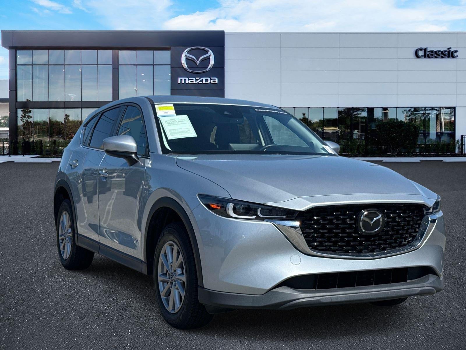 2023 Mazda CX-5 S Preferred package Auto AWD's photo