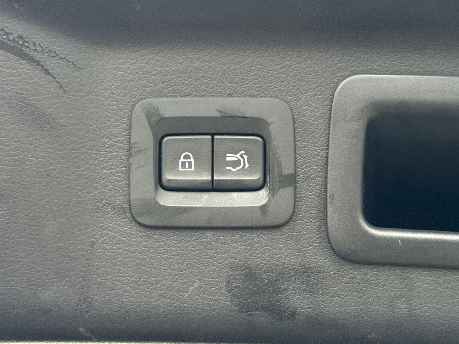 2025 Mazda Mazda CX-90 Preferred Package