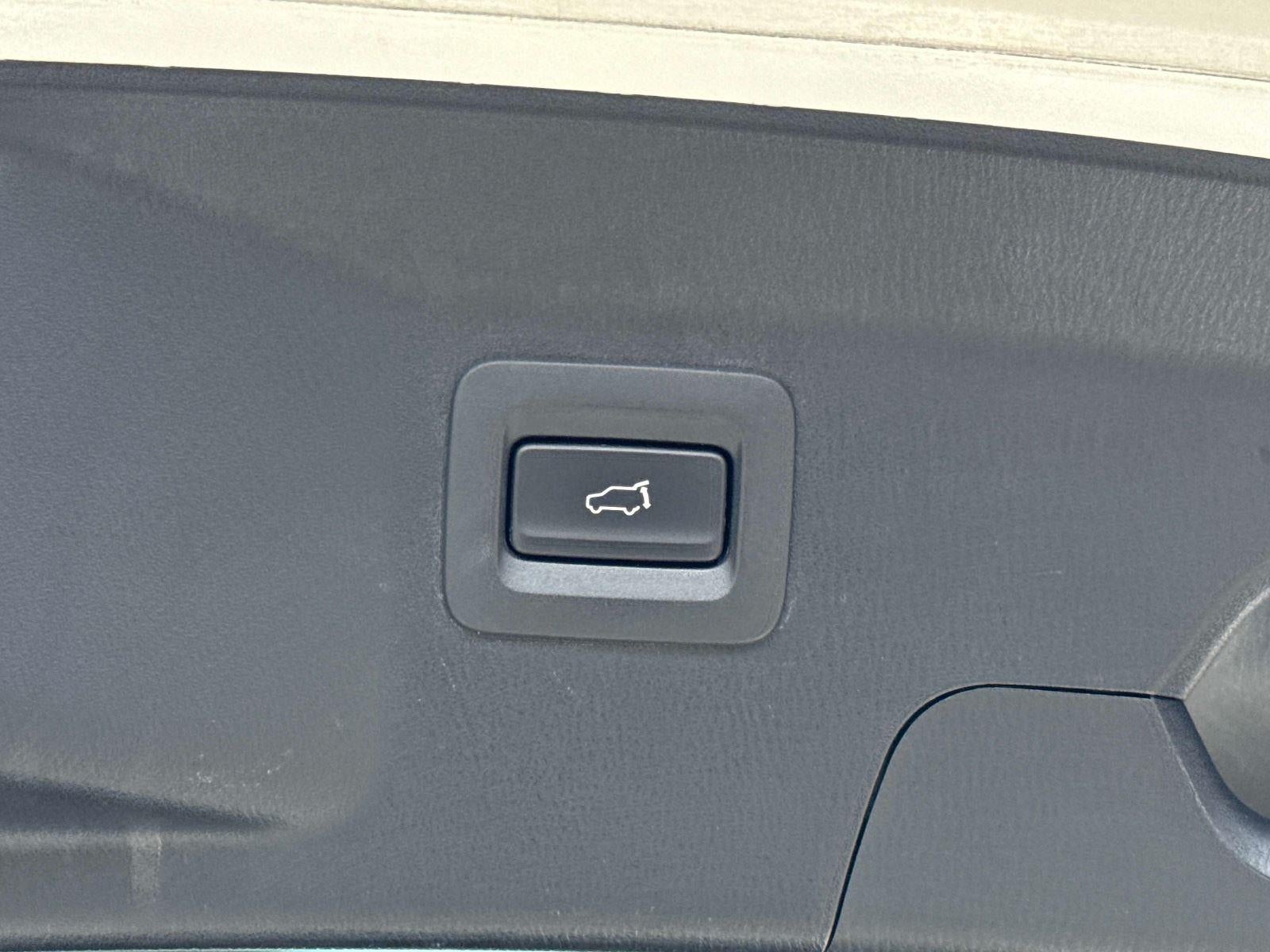 2016 Mazda Mazda CX-9 Signature
