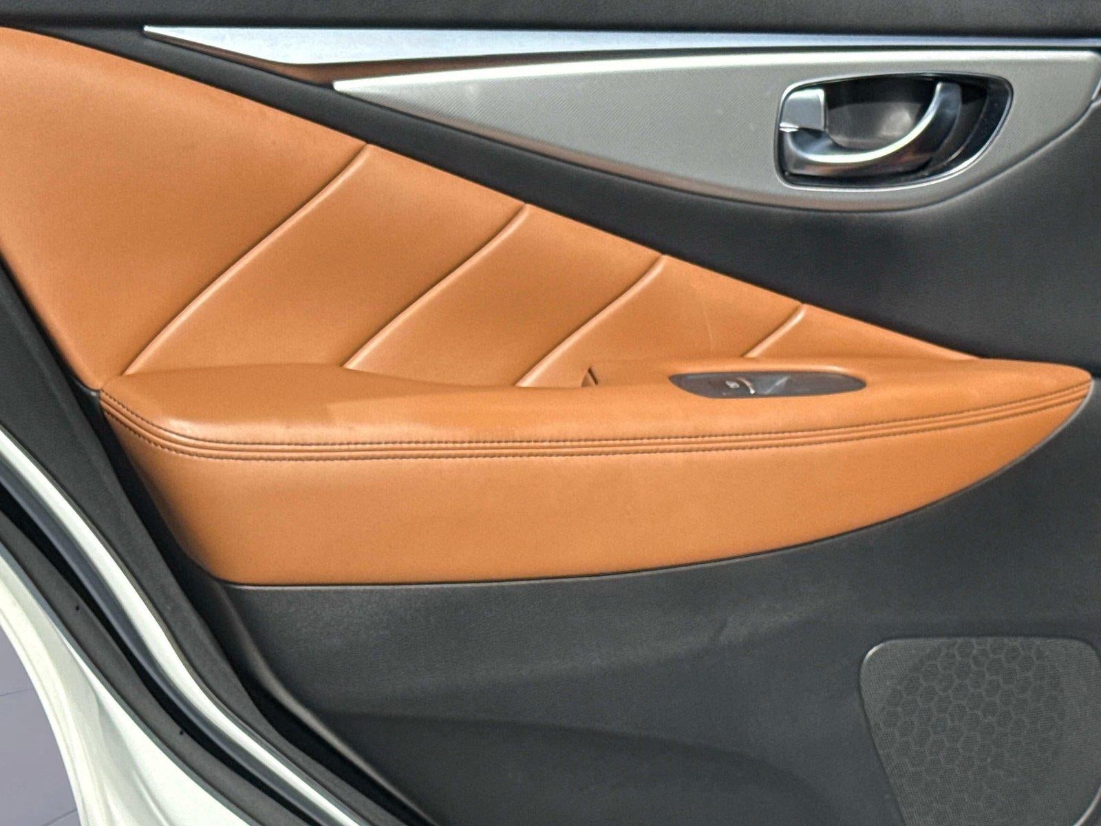 2023 INFINITI Q50 LUXE