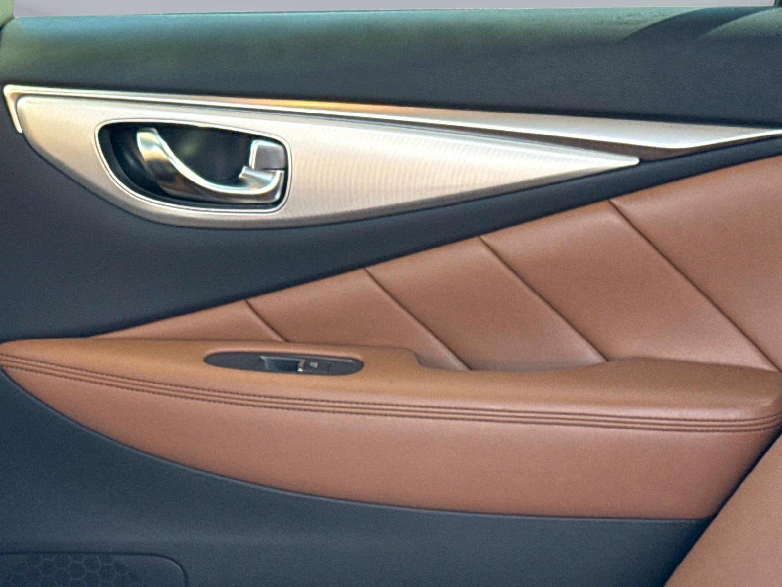 2023 INFINITI Q50 LUXE