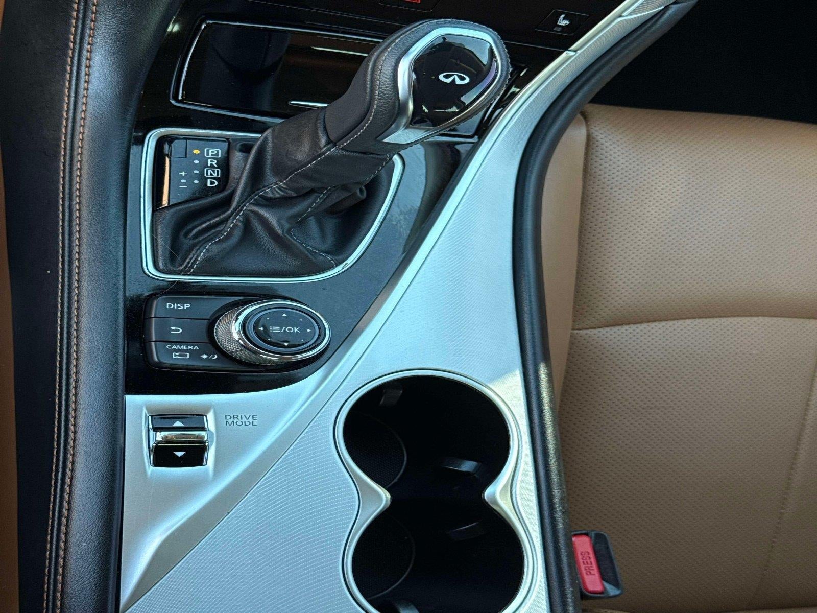 2023 INFINITI Q50 LUXE