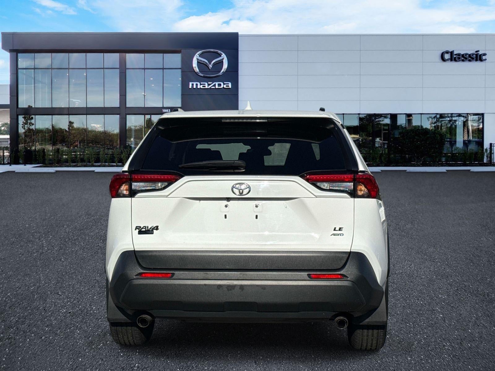 2019 Toyota RAV4 LE