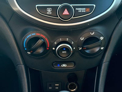 2017 Hyundai Accent SE