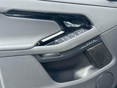 2025 Land Rover Range Rover Evoque Dynamic SE