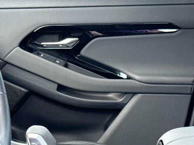 2025 Land Rover Range Rover Evoque Dynamic SE