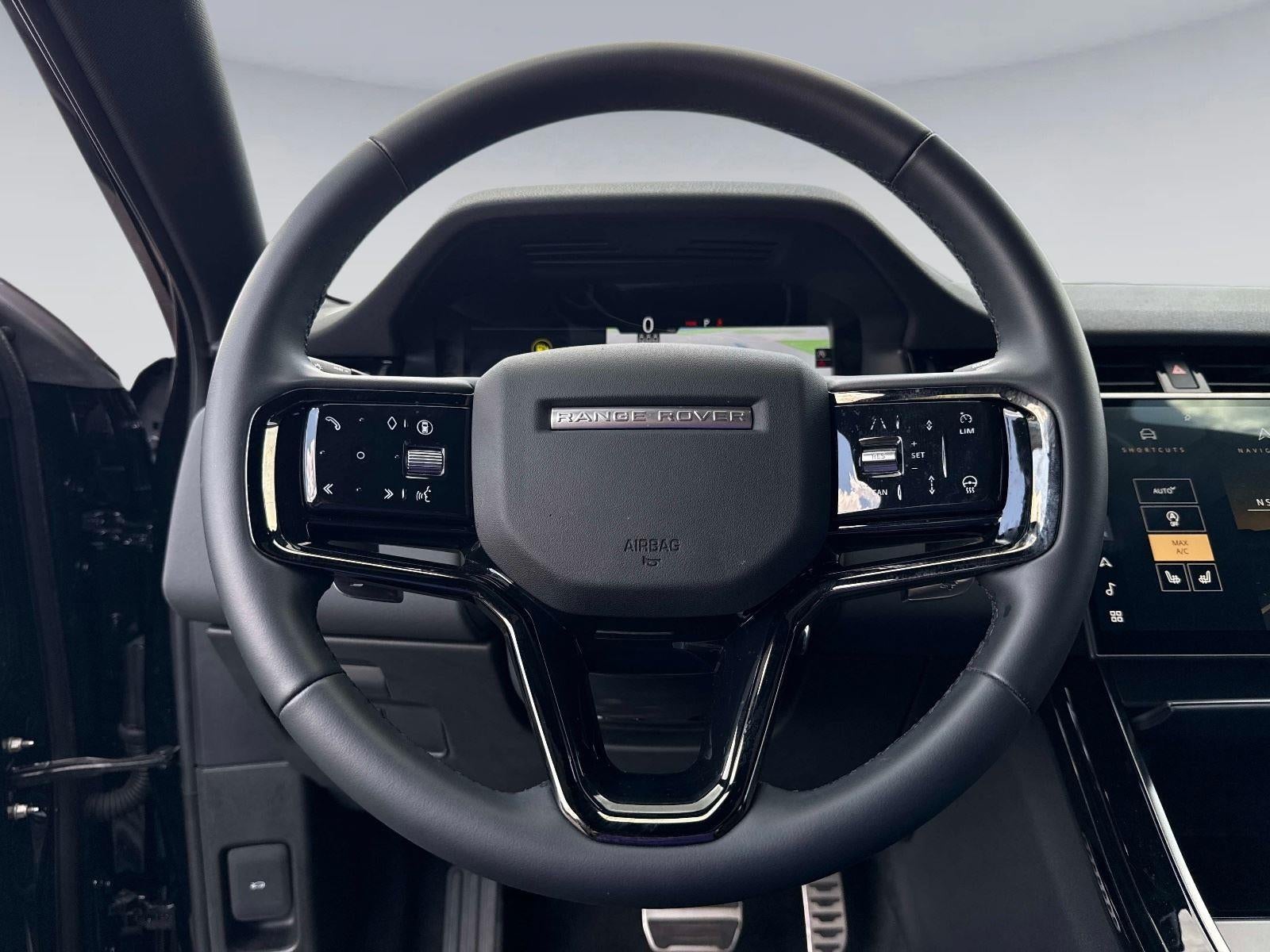 2025 Land Rover Range Rover Evoque Dynamic SE
