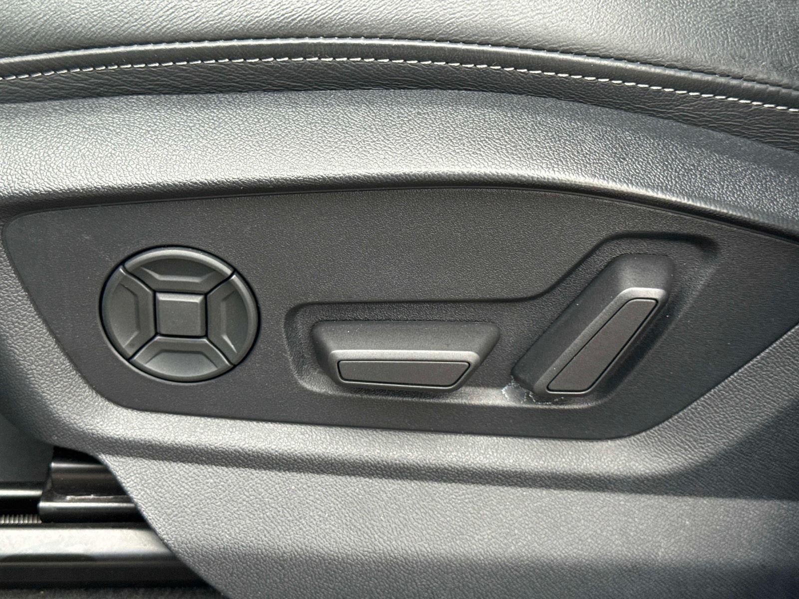 2023 Audi Q8 Prestige