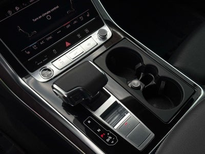 2023 Audi Q8 Prestige