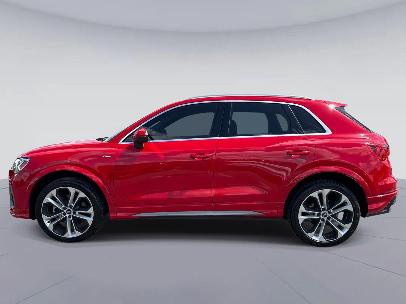 2021 Audi Q3 S line Premium Plus