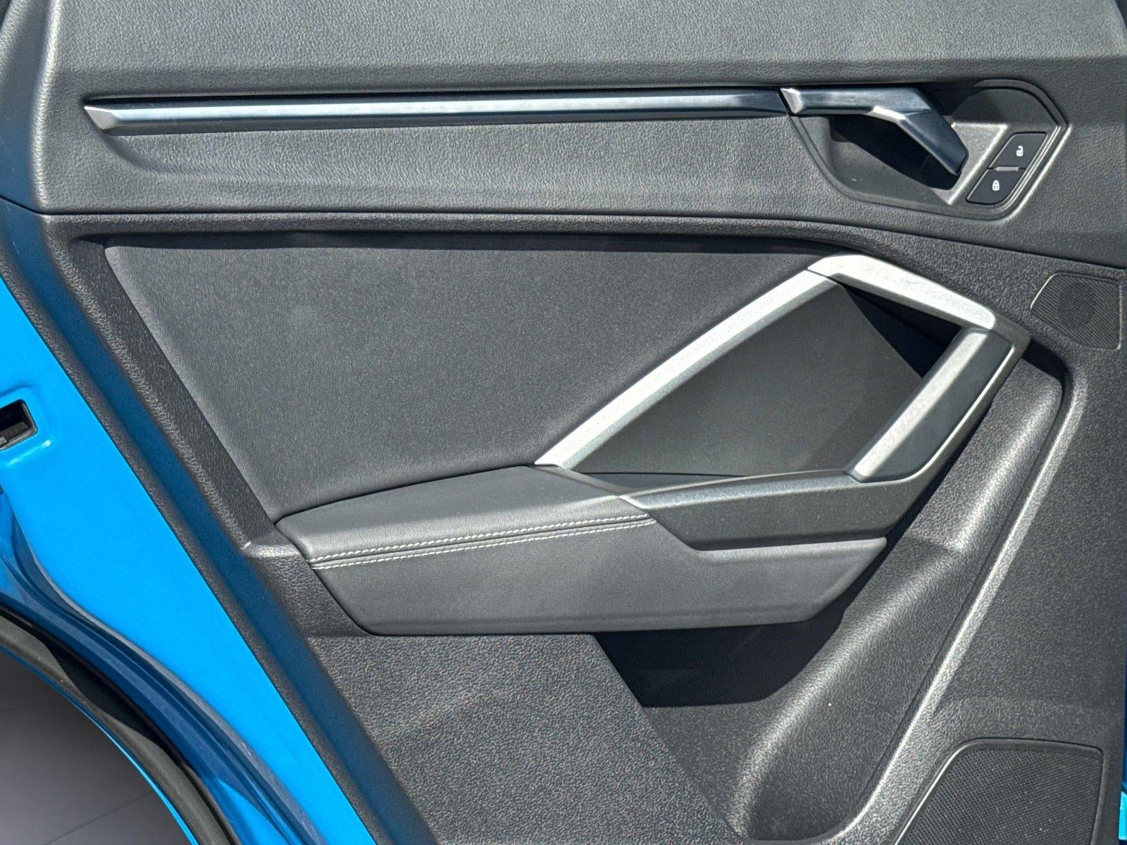 2020 Audi Q3 S line Premium Plus