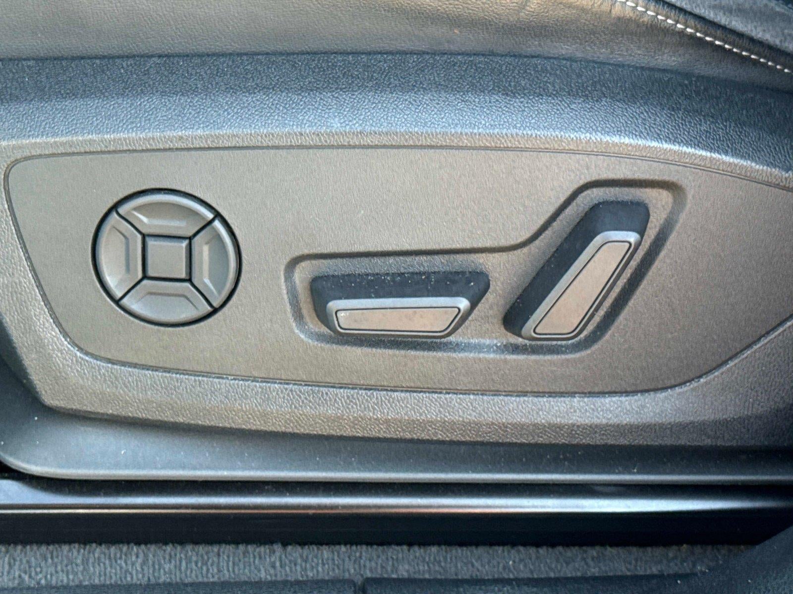 2020 Audi Q3 S line Premium Plus