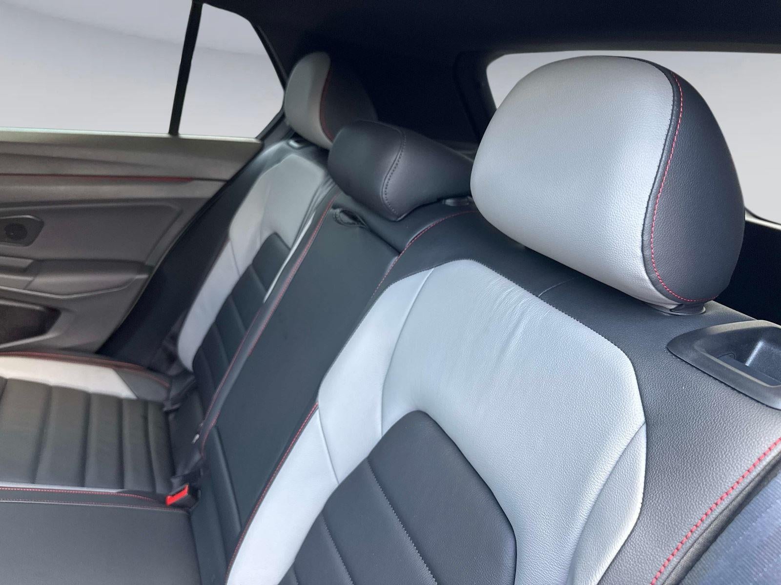 2024 Volkswagen Golf GTI Autobahn