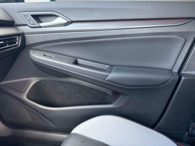 2024 Volkswagen Golf GTI Autobahn