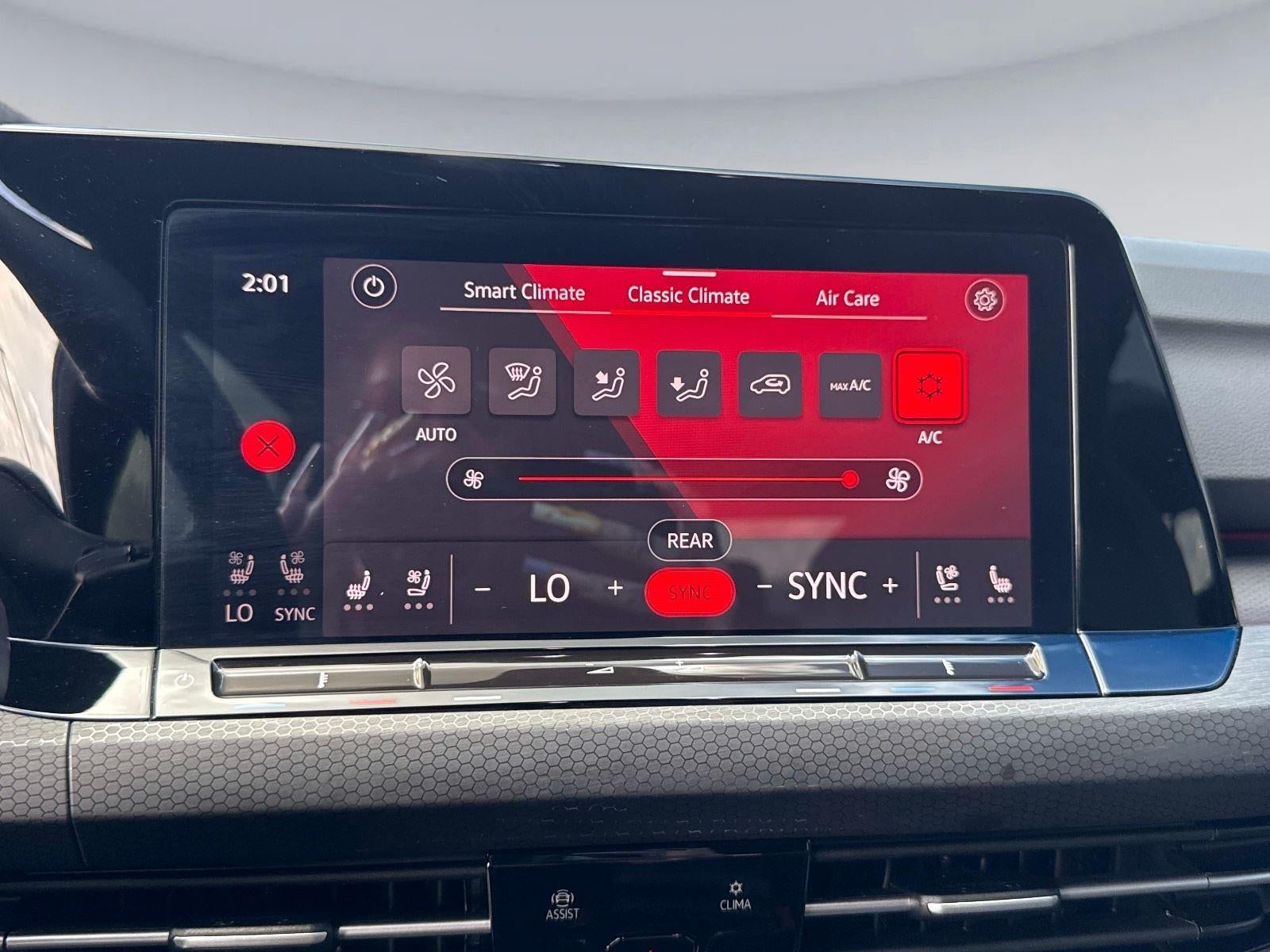 2024 Volkswagen Golf GTI Autobahn