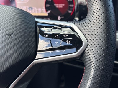 2024 Volkswagen Golf GTI Autobahn
