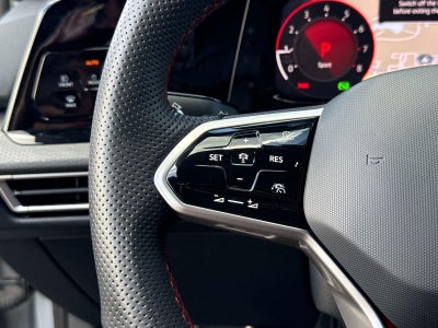 2024 Volkswagen Golf GTI Autobahn