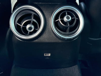 2017 Alfa Romeo Giulia Base